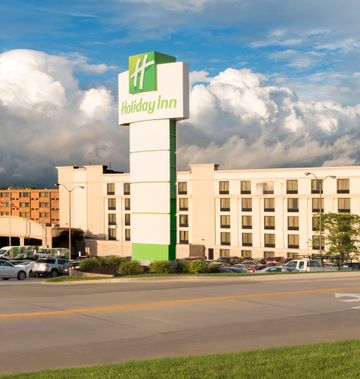hotels in independence ohio with suites