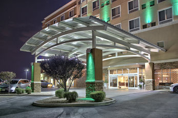 Holiday Inn Hotel & Suites North I-25