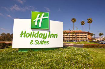 Holiday Inn & Suites Santa Maria