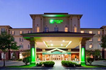 Holiday Inn Hotel & Suites Madison West