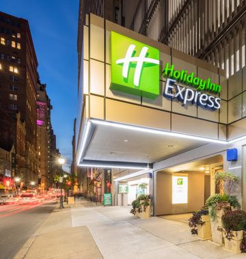 Holiday Inn Express Midtown