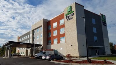 Holiday Inn Express/Suites Simpsonville