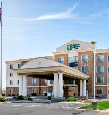 Holiday Inn Express & Suites Ontario