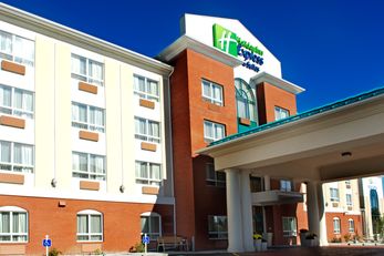 Holiday Inn Express Hotel & Suites Edson