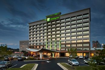 Holiday Inn Alexandria-Carlyle