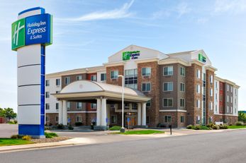 Holiday Inn Express & Suites Ontario