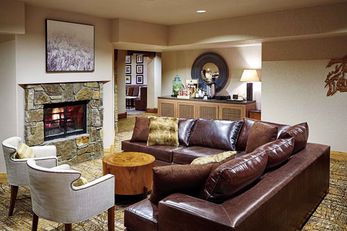 Fairmont Heritage Place Franz Klammer