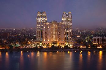 Fairmont Nile City Hotel, Cairo
