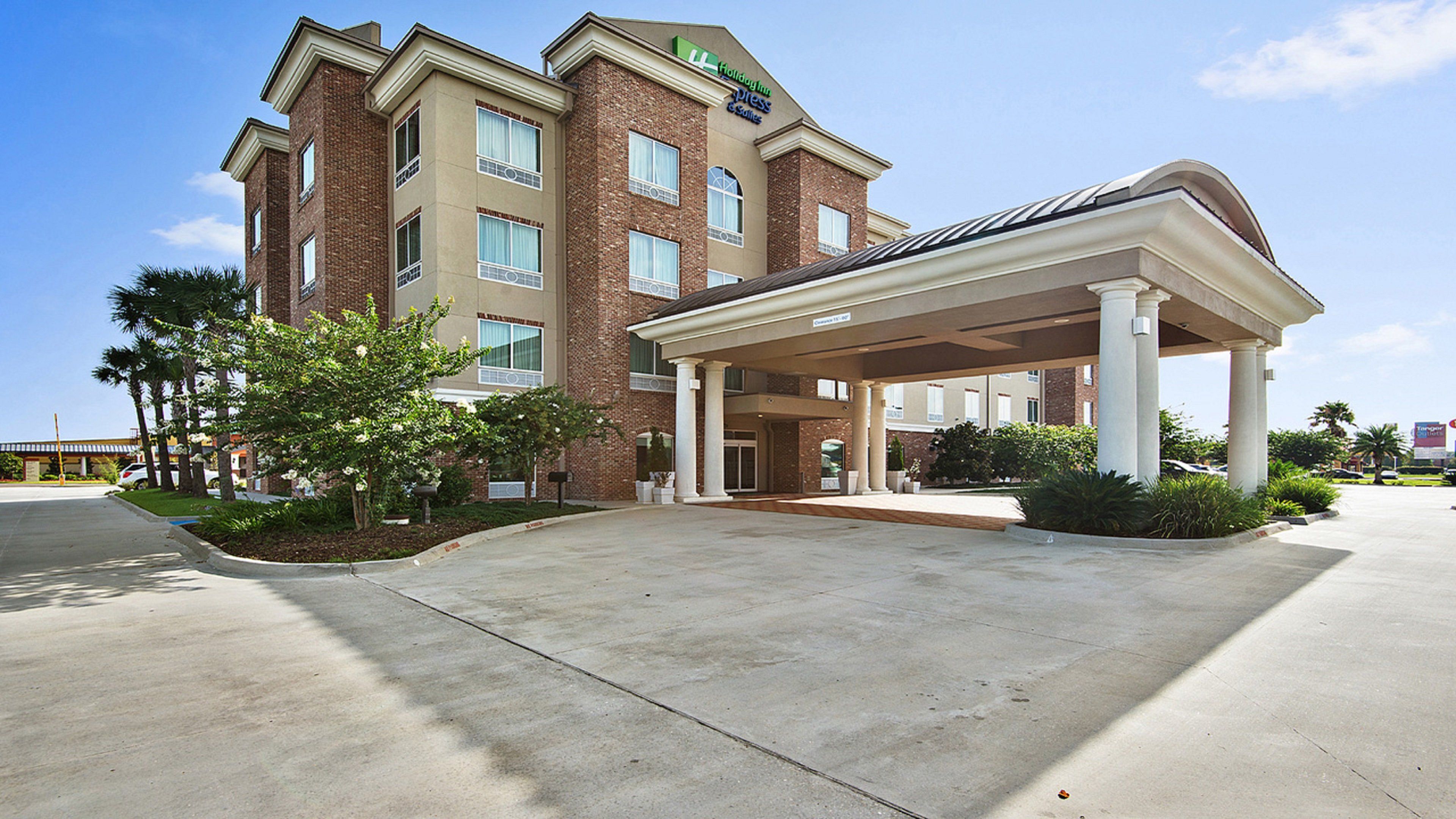 Holiday Inn Express & Suites Gonzales Tourist Class Gonzales, LA