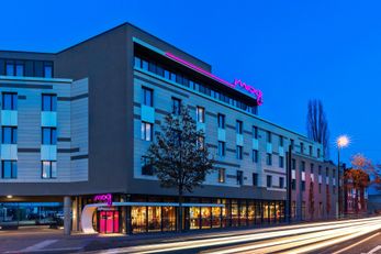 MOXY Dusseldorf South