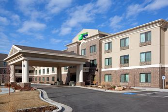 Holiday Inn Express & Suites