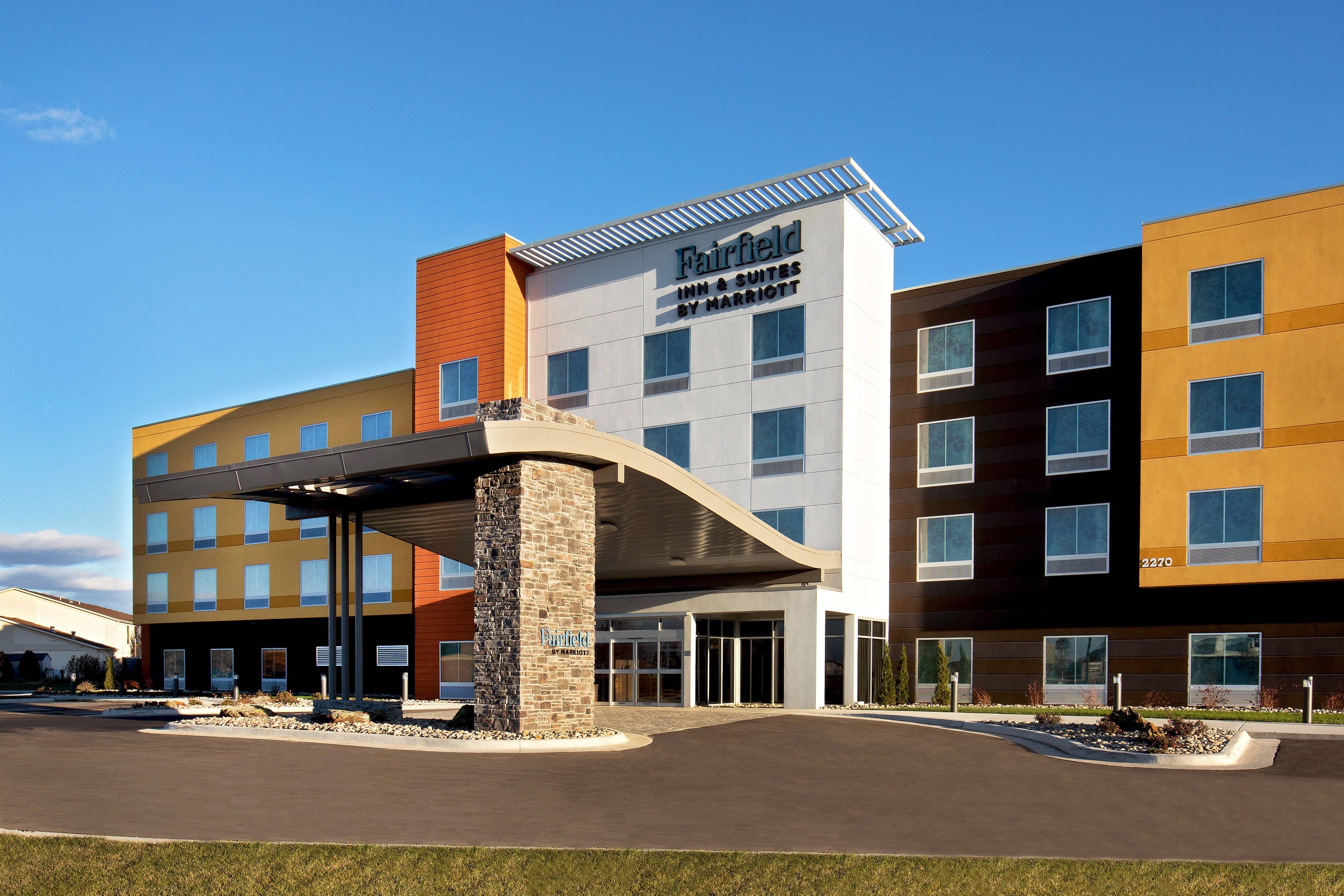 hotel jobs in mcpherson ks