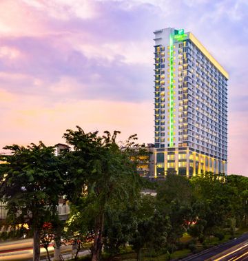 Holiday Inn Hotel/Sts Jakarta Gajah Mada