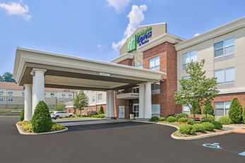 Holiday Inn Express Hotel & Suites