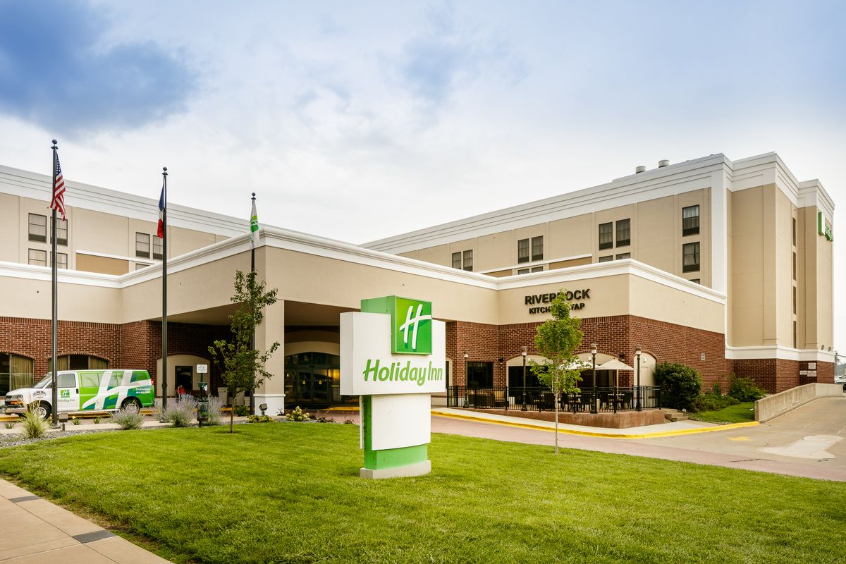 Holiday Inn Dubuque-Galena- First Class Dubuque, IA Hotels ...