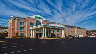Holiday Inn Express & Suites