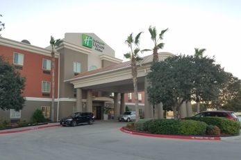 Holiday Inn Express Hotel & Suites