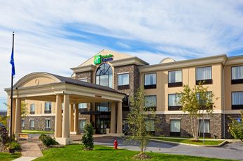 Holiday Inn Express Hotel & Suites
