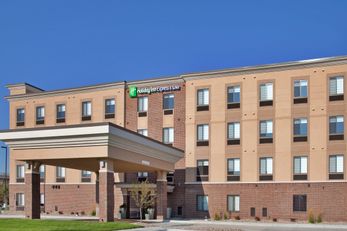 Holiday Inn Express/Stes Lincoln Arpt
