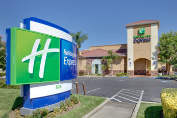Holiday Inn Express Oakdale