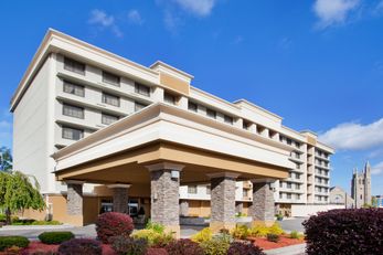 Holiday Inn Niagara Falls