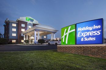 Holiday Inn Express Hotel & Suites