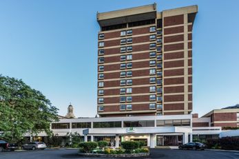 Holiday Inn & Stes Pittsfield-Berkshire