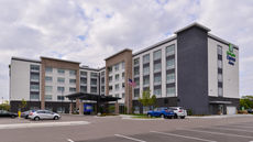 Holiday Inn Express/Stes Mall of America