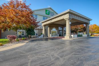 Holiday Inn Express & Suites
