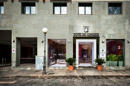 Hotel Dei Cavalieri Caserta - La Reggia