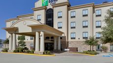 Holiday Inn Express & Suites Denton