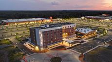 Courtyard By Marriott North Brunswick