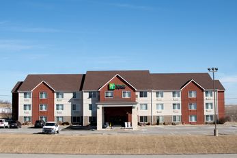 Holiday Inn Express & Stes Maryville
