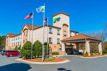 Holiday Inn Express & Suites
