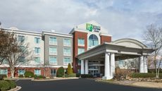 Holiday Inn Express/Suites I-26 & US 29