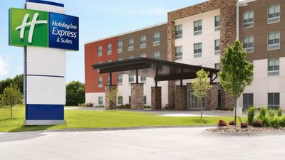 Holiday Inn Express & Suites Marion