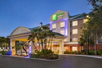 Holiday Inn Express & Suites I-75