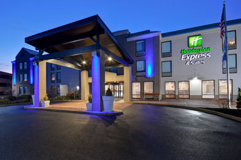 Holiday Inn Express & Suites