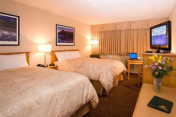 Woodlands Inn