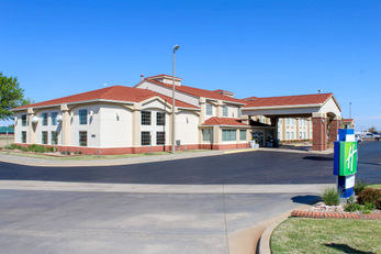 Holiday Inn Express & Suites Weatherford