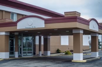 Red Roof Inn & Suites Piqua I-75