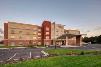 Fairfield Inn & Suites Charlotte Belmont
