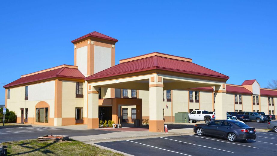 magnuson hotel in williamston nc