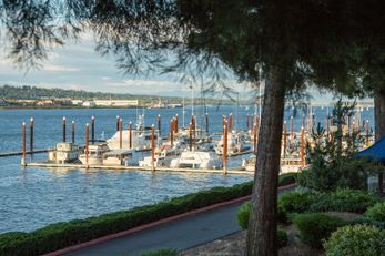 Holiday Inn Portland-Columbia Riverfront