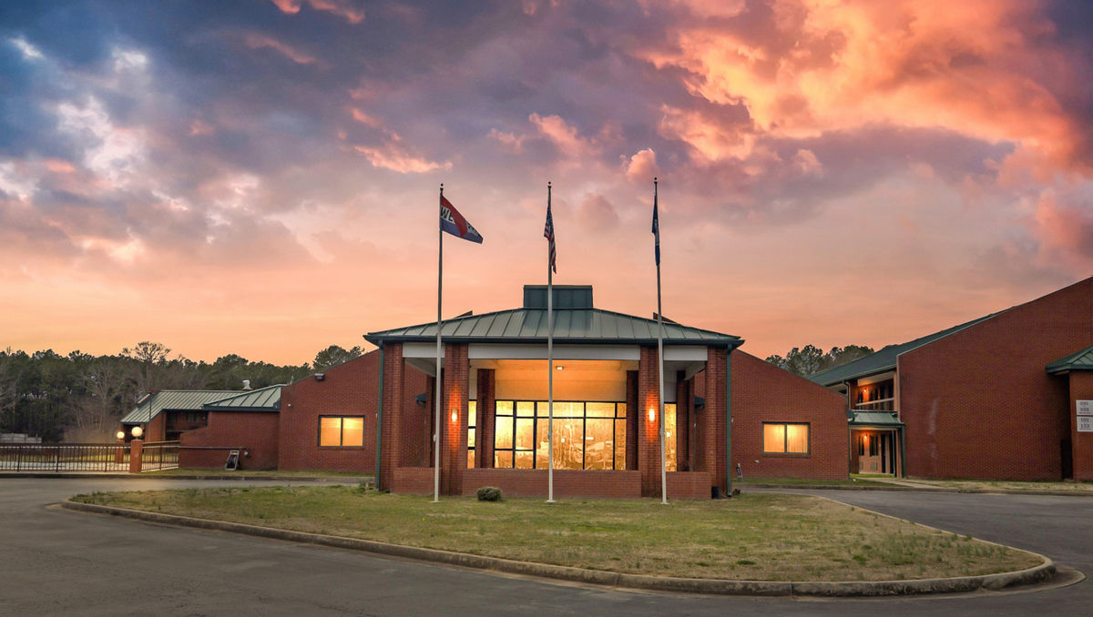 Studios and Suites 4 Less Emporia Emporia, VA Hotels Tourist Class