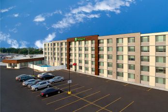 Holiday Inn Chicago-Midway Airport South