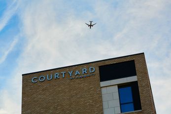 Courtyard London City Airport