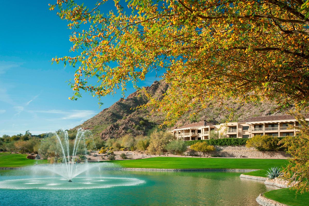 The Canyon Suites at The Phoenician- Deluxe Scottsdale, AZ ...