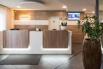 Aero44 Hotel Charleroi Airport