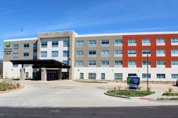 Holiday Inn Express & Suites North